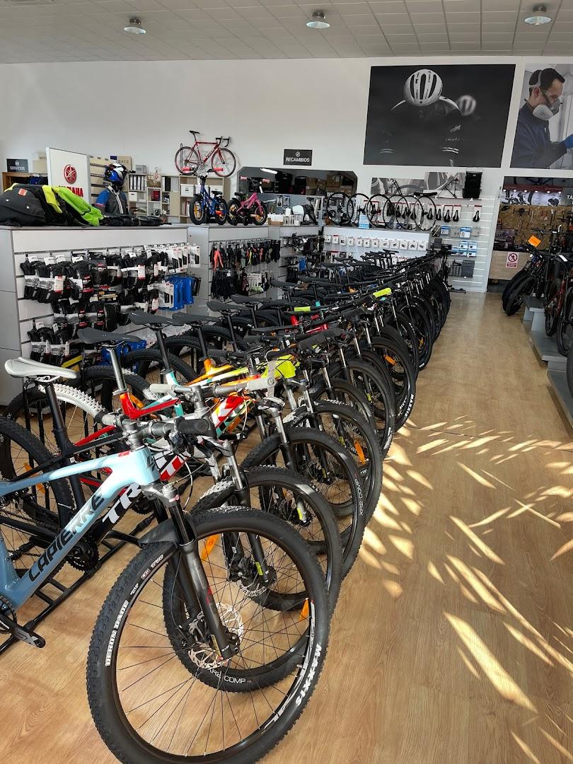motosport-tropic-tienda-de-motos-y-bicis-en-motril-punto-de-venta
